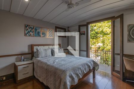 Casa de condomínio à venda com 811m², 5 quartos e 6 vagasSuíte 3