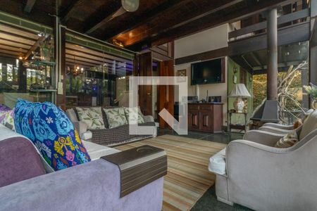 Casa de condomínio à venda com 811m², 5 quartos e 6 vagasVaranda 