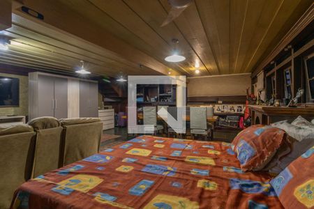 Casa de condomínio à venda com 811m², 5 quartos e 6 vagasLoft