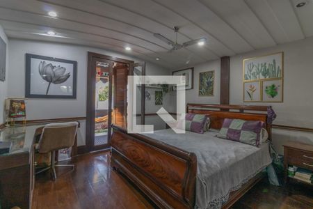 Casa de condomínio à venda com 811m², 5 quartos e 6 vagasSuíte 4