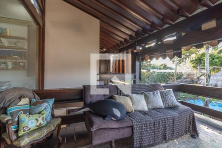 Casa de condomínio à venda com 811m², 5 quartos e 6 vagasVaranda