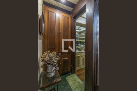 Casa de condomínio à venda com 811m², 5 quartos e 6 vagasLavabo - acesso