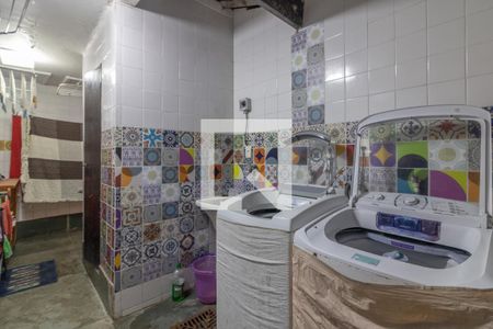 Casa de condomínio à venda com 811m², 5 quartos e 6 vagasÁrea de Serviço