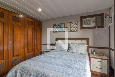 Casa de condomínio à venda com 811m², 5 quartos e 6 vagasSuíte 3