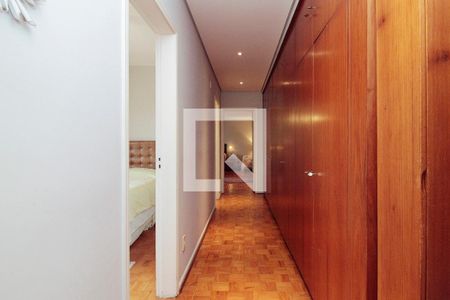 Apartamento para alugar com 210m², 3 quartos e 3 vagasCorredor