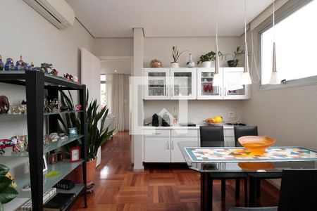 Apartamento para alugar com 210m², 3 quartos e 3 vagasCopa