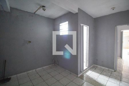 Quarto 2 de casa para alugar com 2 quartos, 88m² em Conjunto Residencial José Bonifácio, São Paulo
