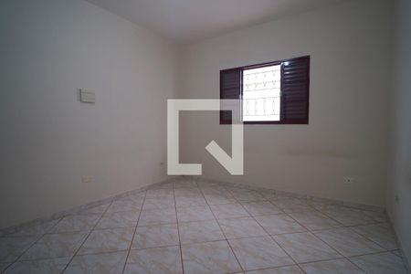 Casa para alugar com 92m², 2 quartos e 2 vagasQuarto 1