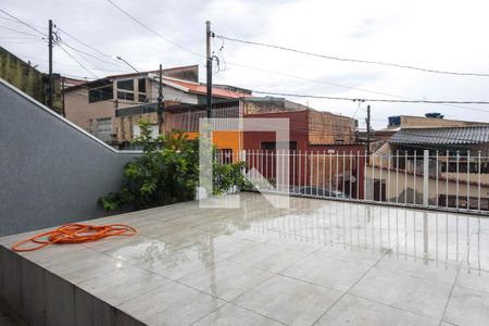 Casa à venda com 130m², 4 quartos e 2 vagas Casa à venda com 130m², 4 quartos e 2 vagasQuintal