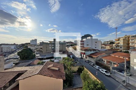 Apartamento à venda com 402m², 4 quartos e 6 vagasVista