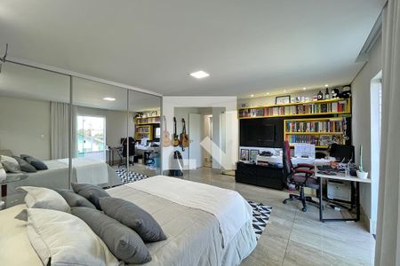 Apartamento à venda com 402m², 4 quartos e 6 vagasQuarto 2