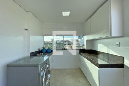 Apartamento à venda com 402m², 4 quartos e 6 vagasÁrea de serviço