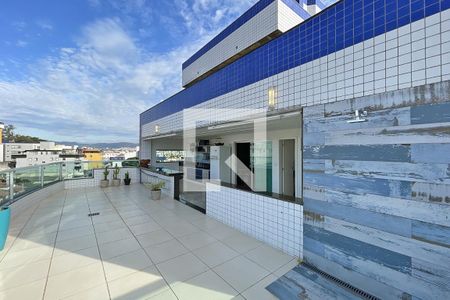 Apartamento à venda com 402m², 4 quartos e 6 vagasVaranda