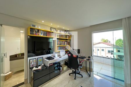 Apartamento à venda com 402m², 4 quartos e 6 vagasQuarto 2