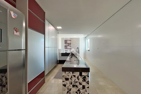 Apartamento à venda com 402m², 4 quartos e 6 vagasCozinha