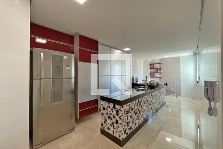 Apartamento à venda com 402m², 4 quartos e 6 vagasCozinha