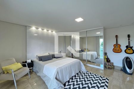 Apartamento à venda com 402m², 4 quartos e 6 vagasQuarto 2