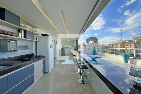 Apartamento à venda com 402m², 4 quartos e 6 vagasCozinha