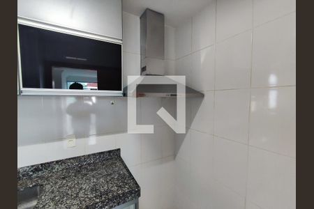 Cozinha de apartamento para alugar com 3 quartos, 72m² em Ipiranga, Belo Horizonte