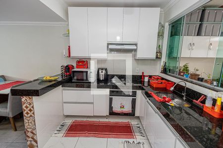 Cozinha de casa à venda com 2 quartos, 77m² em Céu Azul, Belo Horizonte