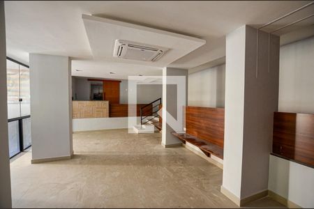 Apartamento para alugar com 101m², 2 quartos e sem vaga Apartamento para alugar com 101m², 2 quartos e sem vagaÁrea comum - Salão de festas