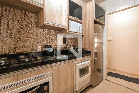 Apartamento à venda com 75m², 3 quartos e 2 vagasCozinha