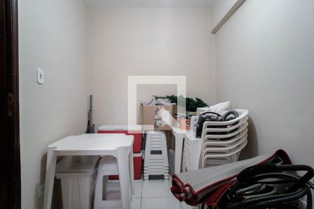 Casa à venda com 192m², 6 quartos e 2 vagasQuarto 4