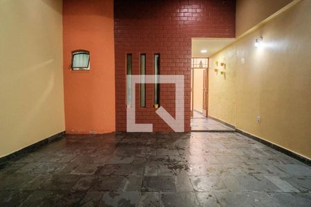 Casa à venda com 192m², 6 quartos e 2 vagasGaragem