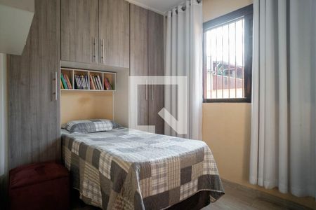 Casa à venda com 192m², 6 quartos e 2 vagasQuarto 3