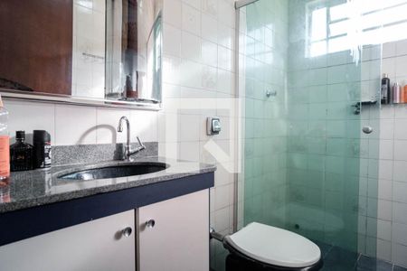 Casa à venda com 192m², 6 quartos e 2 vagasBanheiro 2