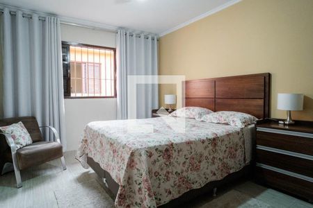 Casa à venda com 192m², 6 quartos e 2 vagasQuarto 2