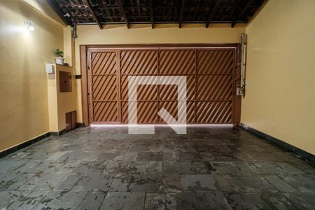 Casa à venda com 192m², 6 quartos e 2 vagasGaragem