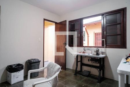 Casa à venda com 192m², 6 quartos e 2 vagasQuarto 5