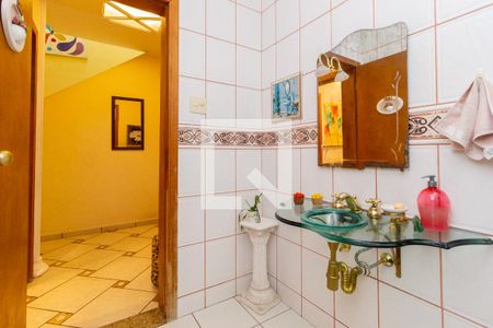 Casa à venda com 300m², 3 quartos e 8 vagas Casa à venda com 300m², 3 quartos e 8 vagasLavabo