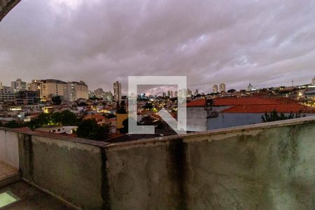 Casa à venda com 300m², 3 quartos e 8 vagas Casa à venda com 300m², 3 quartos e 8 vagasVista - Escritório