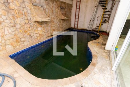 Casa à venda com 300m², 3 quartos e 8 vagas Casa à venda com 300m², 3 quartos e 8 vagasDetalhe - Salão de Festas