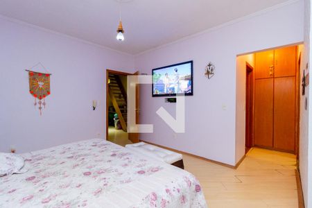 Casa à venda com 300m², 3 quartos e 8 vagas Casa à venda com 300m², 3 quartos e 8 vagasSuíte 3