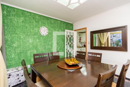 Casa à venda com 300m², 3 quartos e 8 vagas Casa à venda com 300m², 3 quartos e 8 vagasSala de Jantar