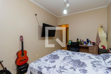 Casa à venda com 300m², 3 quartos e 8 vagas Casa à venda com 300m², 3 quartos e 8 vagasSuíte 2