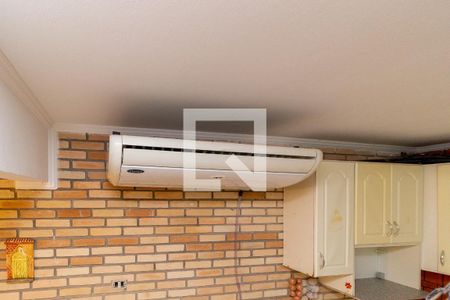 Casa à venda com 300m², 3 quartos e 8 vagas Casa à venda com 300m², 3 quartos e 8 vagasDetalhe - Salão de Festas