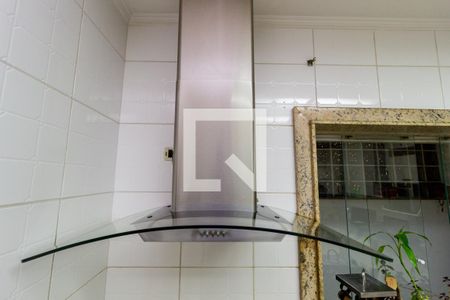 Casa à venda com 300m², 3 quartos e 8 vagas Casa à venda com 300m², 3 quartos e 8 vagasDetalhe - Cozinha