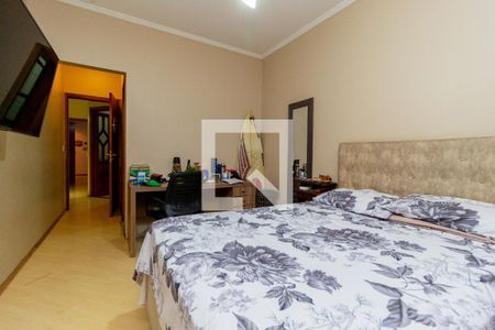 Casa à venda com 300m², 3 quartos e 8 vagas Casa à venda com 300m², 3 quartos e 8 vagasSuíte 2