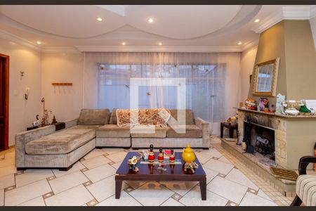 Sala de Estar 1  de casa à venda com 3 quartos, 300m² em Vila Prudente, São Paulo