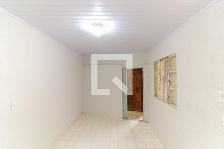 Sala/Quarto de casa para alugar com 1 quarto, 20m² em Jardim Miriam, São Paulo