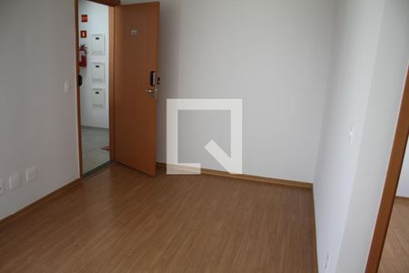 Quarto 2 de apartamento para alugar com 2 quartos, 48m² em Lorena Park, Goiânia