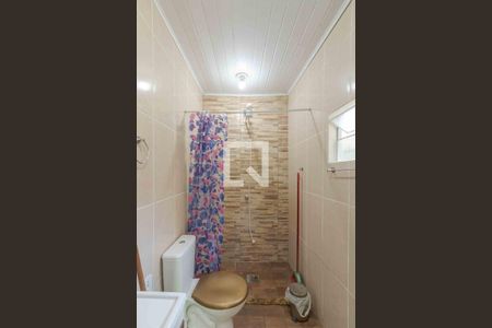 Casa à venda com 66m², 3 quartos e 1 vaga Casa à venda com 66m², 3 quartos e 1 vagaCasa Fundos - Banheiro