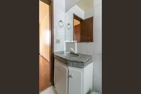 Apartamento à venda com 98m², 3 quartos e 2 vagasBanheiro da Suíte