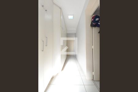 Apartamento à venda com 126m², 3 quartos e 2 vagasCorredor da Área de Serviço 