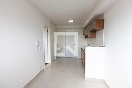 Sala/Cozinha de apartamento para alugar com 1 quarto, 26m² em Barra Funda, São Paulo