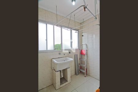 Apartamento à venda com 75m², 3 quartos e 1 vagaÁrea de Serviço